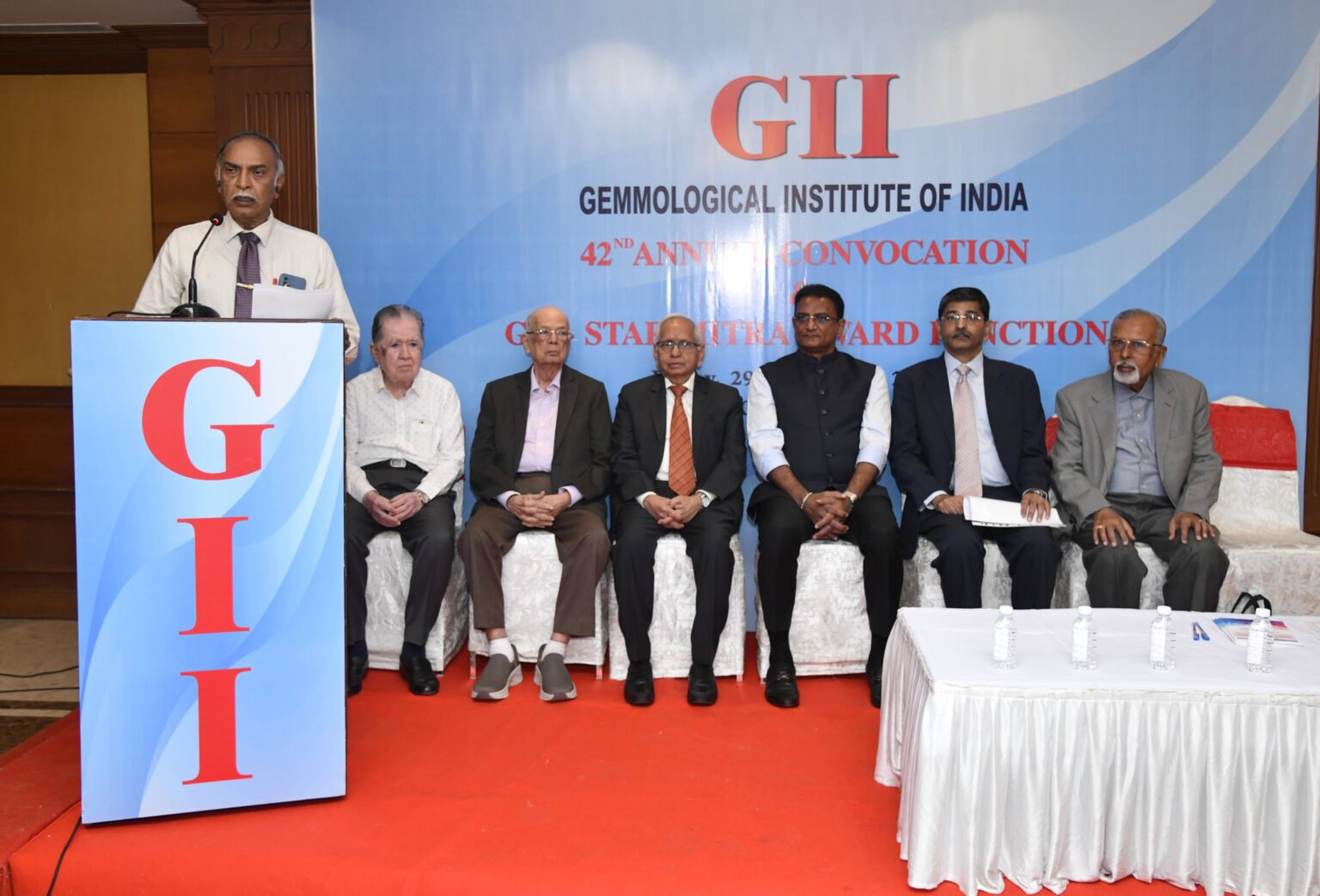 Avr Reddy GII organised its 42nd Convocation - Heera Zhaveraat