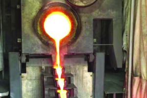 gold pouring