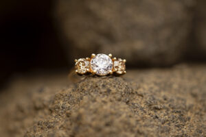 De Beers Group launches Desert diamonds beacon! 1 De Beers Desert diamonds