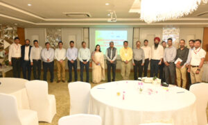 1533579917 E commerce