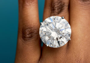 1 1773198496 This 26.36 carat diamond could sell for 1 million around US 1.34 million at Elmwood s March 17 auction