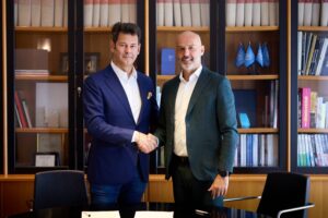 IEG and AFEMO renew their strategic partnership for T.Gold and the development of jewellery technologies 1 signature agreement AFEMO Massimo Poliero IEG Matteo Farsura