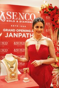 Senco Gold & Diamonds kicks starts the festive season with the grand launch of its flagship store in Bhubaneswar 1 AVI03156 E