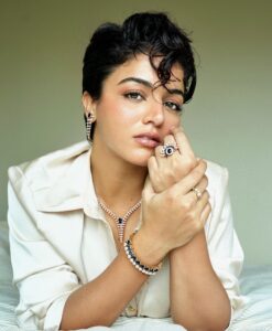 WAMIQA GABBI APPOINTED AS THE FIRST NATIONAL BRAND AMBASSADOR OF EVERLITE BY SENCO